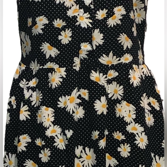 Divided by H&M Polka Dot Daisy Short Sundress sz Medium - Picture 6 of 6